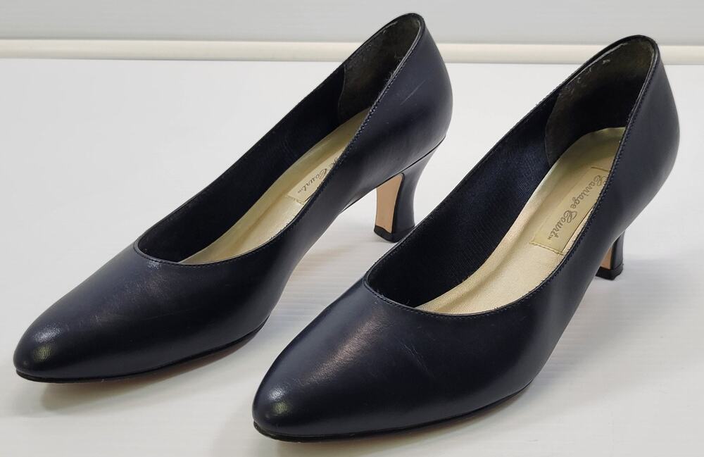 BG) Carriage Court Maxi Woman Navy Blue Heel Shoes Size 8W